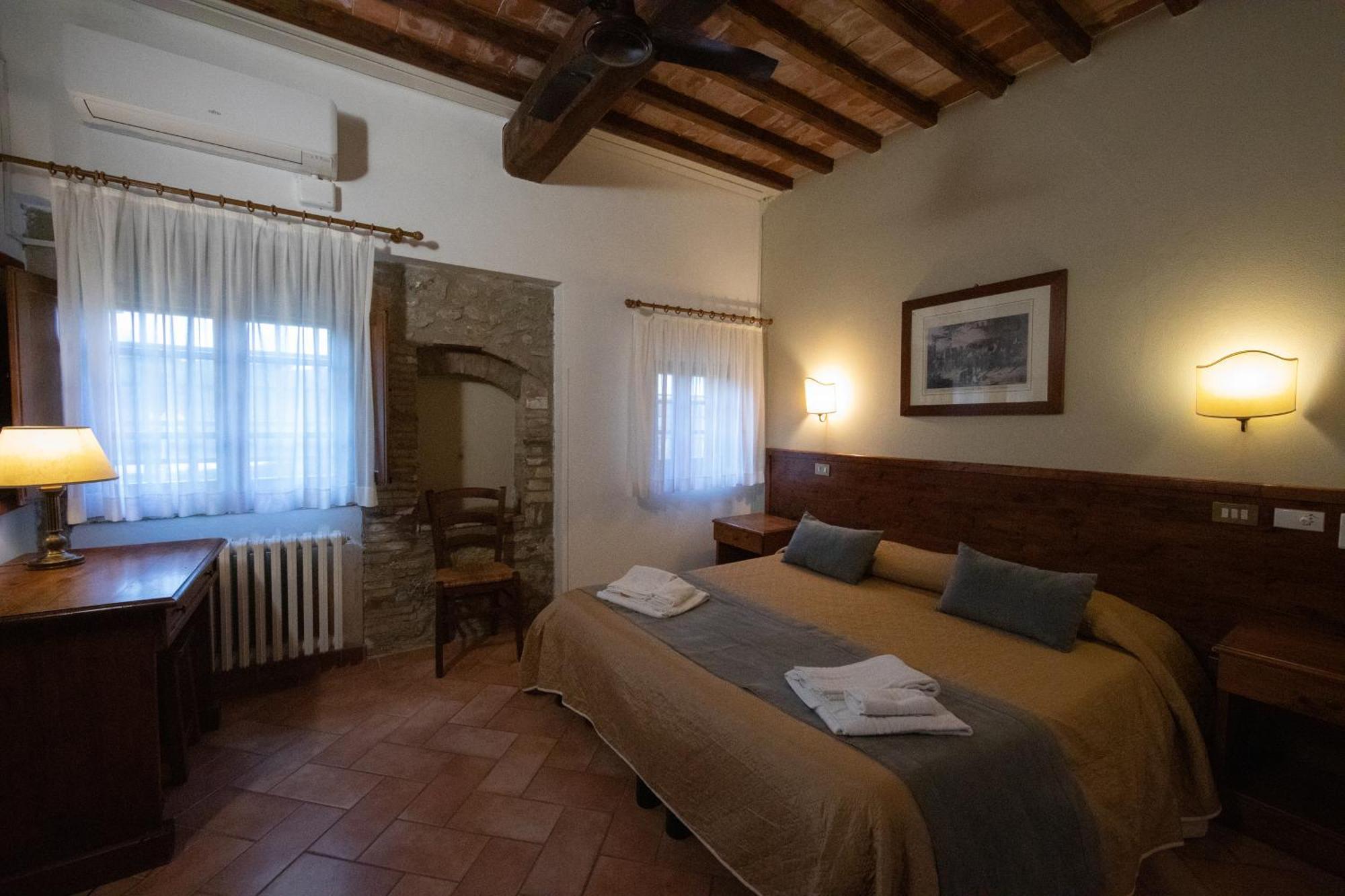 Tenuta Decimo - Il Borgo Di Mariano San Gimignano Kültér fotó