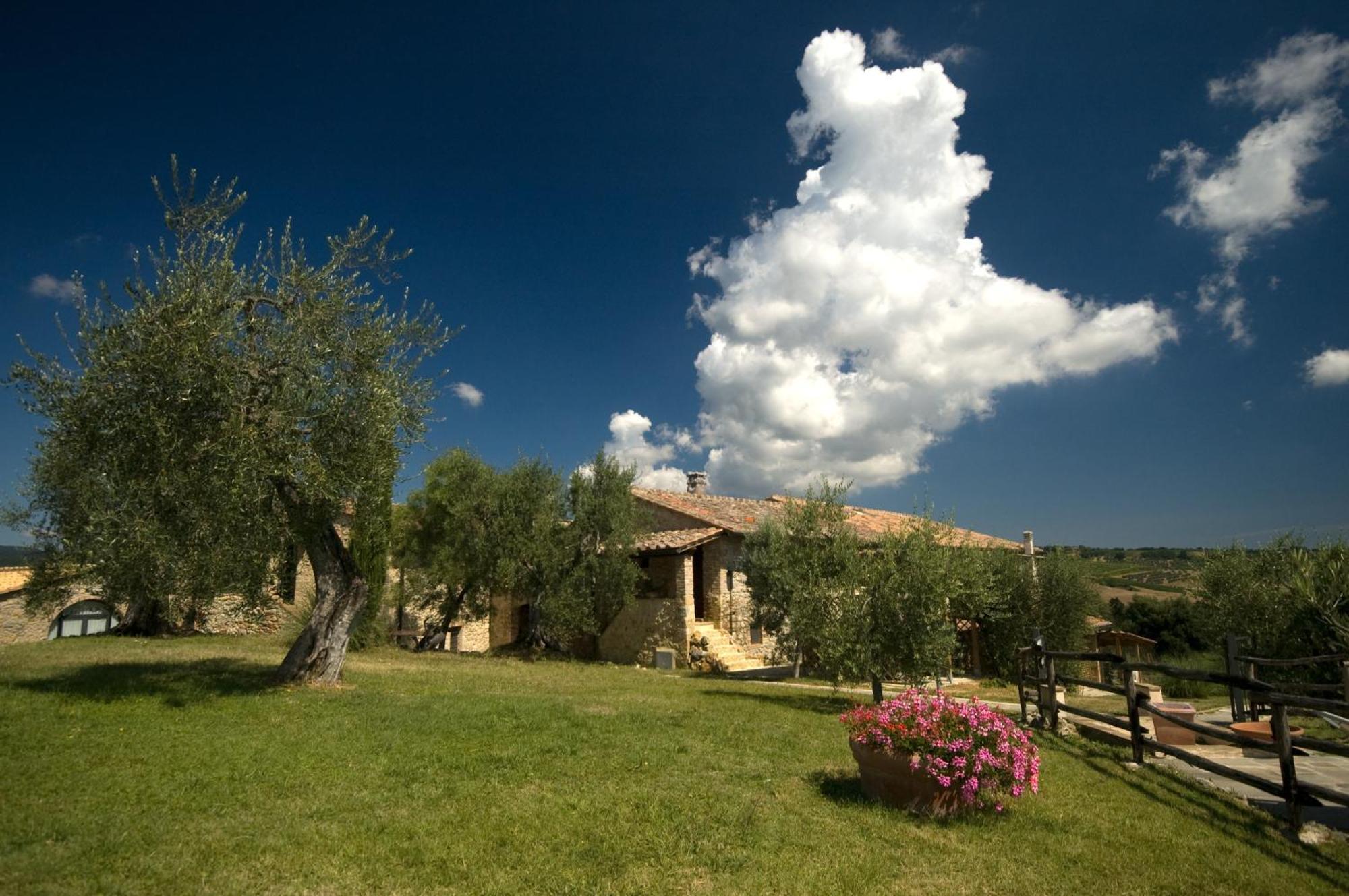 Tenuta Decimo - Il Borgo Di Mariano San Gimignano Kültér fotó